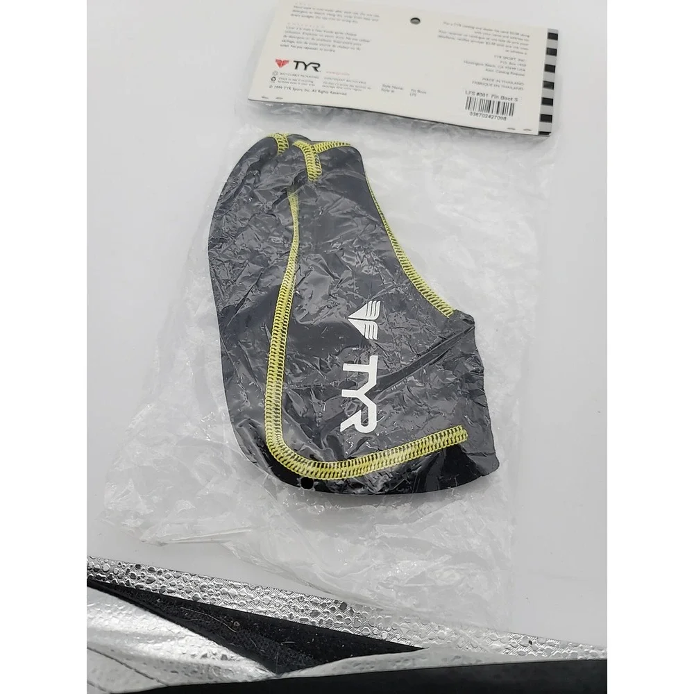Tyr Fin Boot Size Small 5-7 Vintage 1999 90s Brand New NOS Deadstock‎